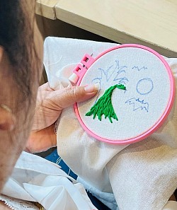 Easy long short hand embroidery technic.